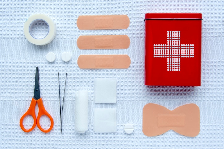 Knolling collection of first aid articles.