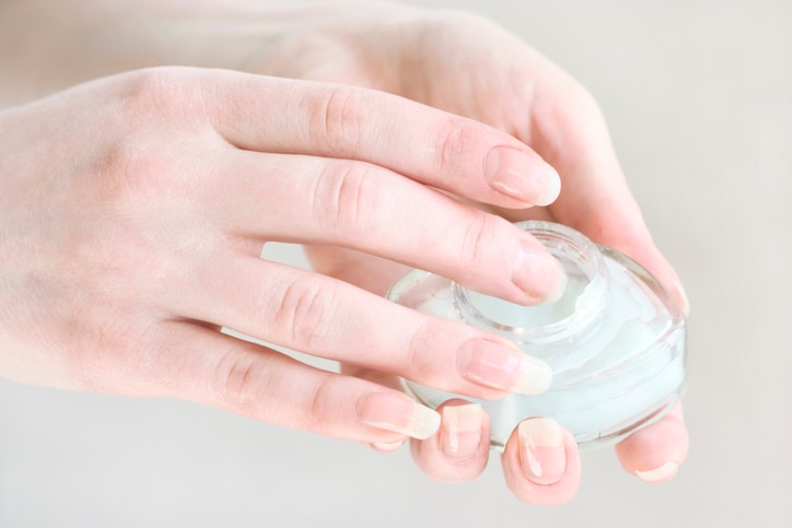 Choose an oil-free moisturizer if you have oily skin.