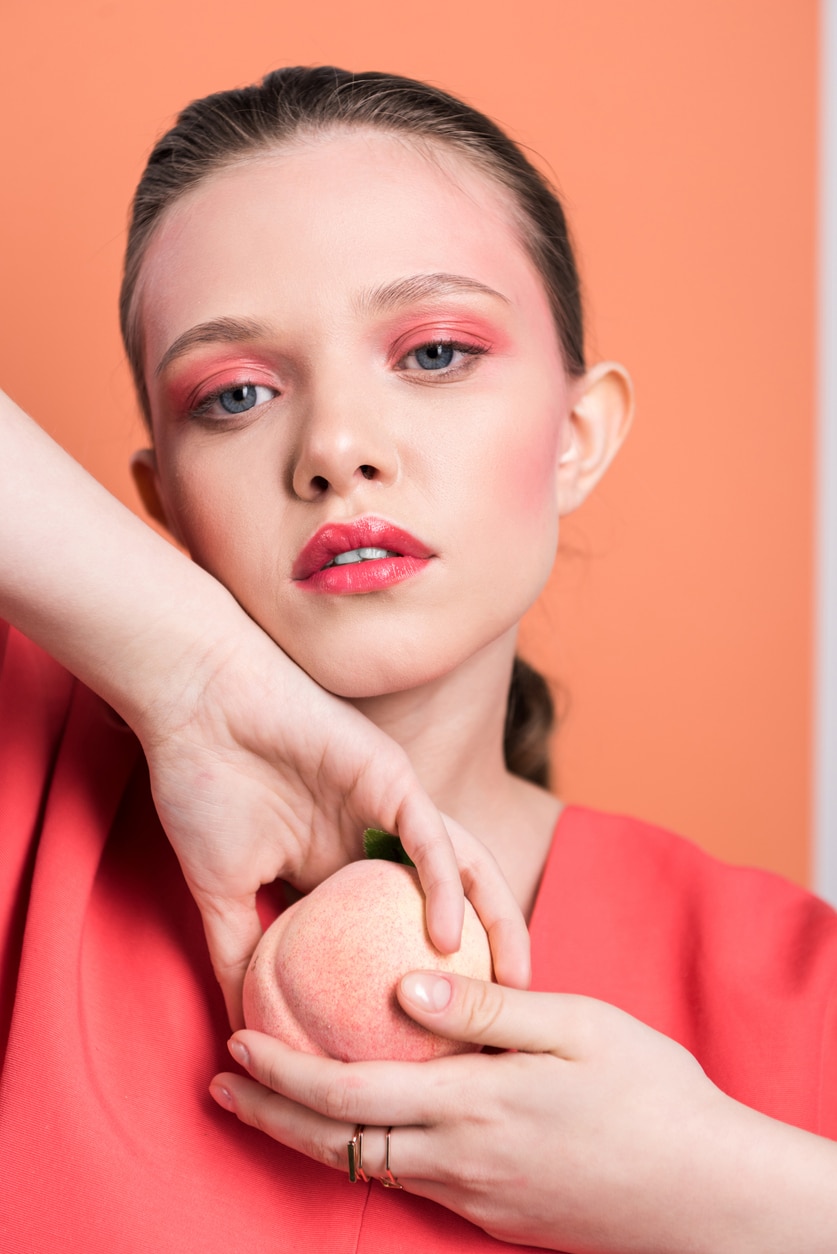 Peachy Makeup Look