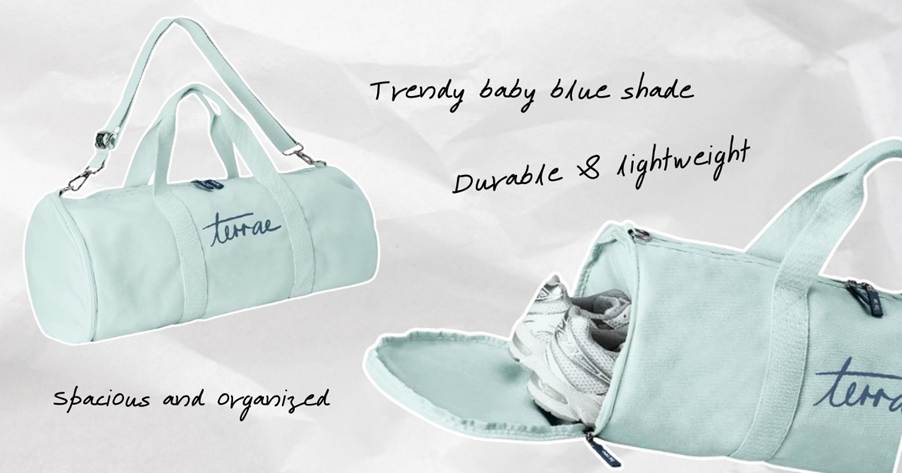 A bag with clothes in it

AI-generated content may be incorrect.