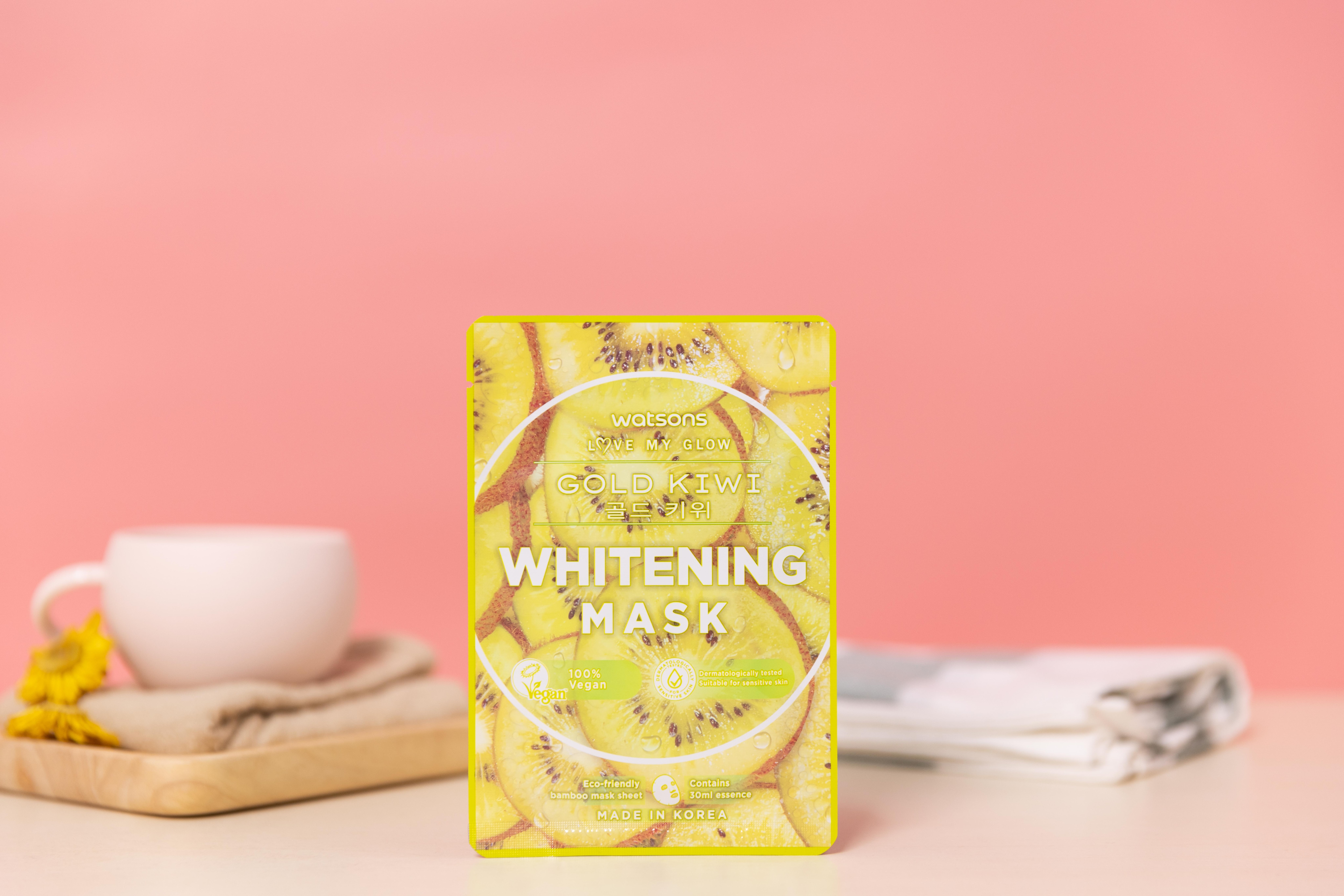 Watsons Whitening Mask – With gold kiwi fruit + gold kiwi seed